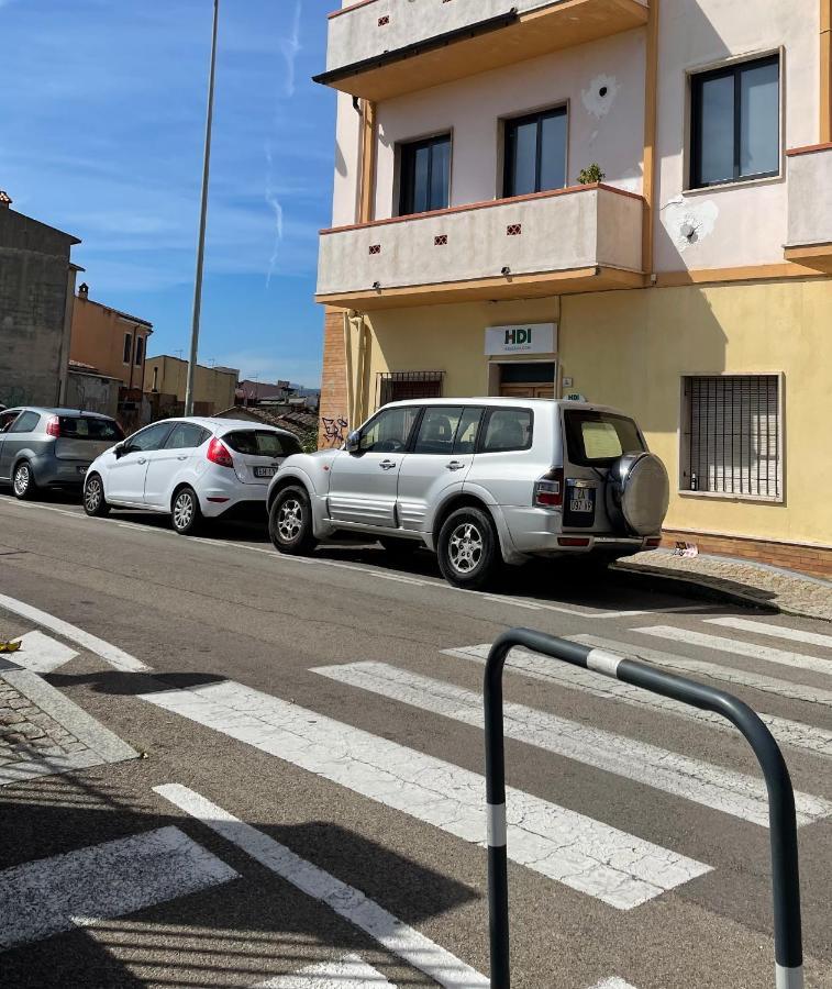 Camera In Centro Storico Olbia Eksteriør bilde